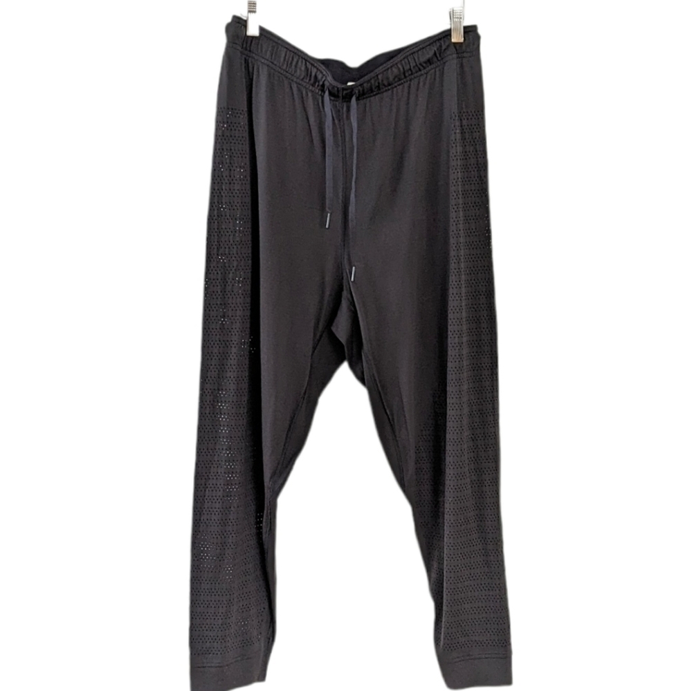Lululemon wide leg crop pants culottes mesh joggers black size 12 T12